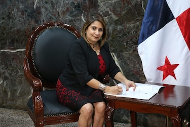 Pleno legislativo ratificó a Saquina Jaramillo en la Lotería y Adolfo Fábrega en la AIG