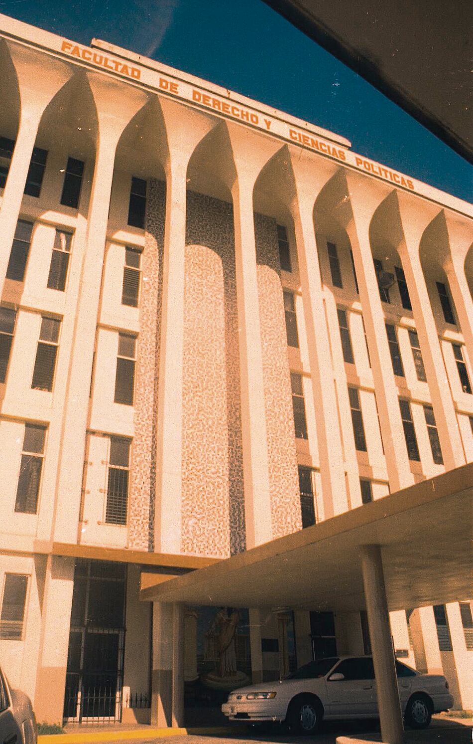 La politología y el problema sistémico de la Universidad de Panamá