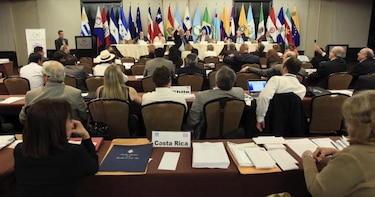 Parlatino rechaza suspender al Congreso de Paraguay por destitución de Lugo