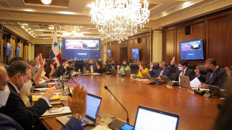 Consejo de gabinete aprueba importación de 600 mil quintales de arroz por desabastecimiento