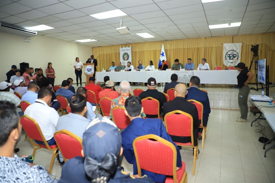 Consultas al proyecto de reformas de la CSS: el 75% de los convocados en Bocas del Toro asistió