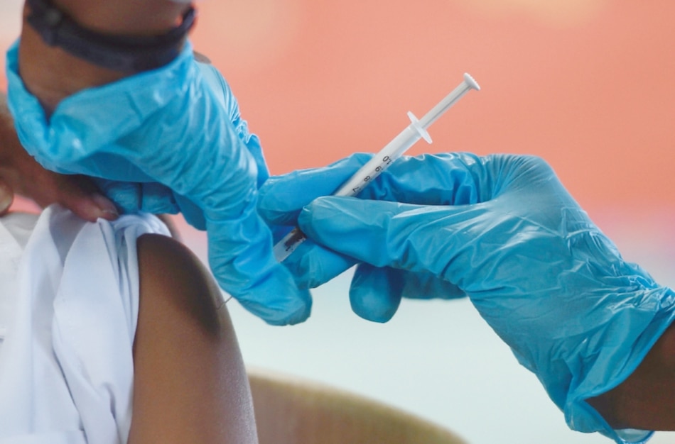 FDA aprueba vacuna bivalente para niños de 6 meses a 4 años de edad