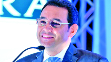 Presidente advierte de ‘golpe’ en Guatemala