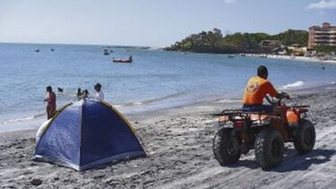 Mueren dos bañistas en playa sin vigilancia
