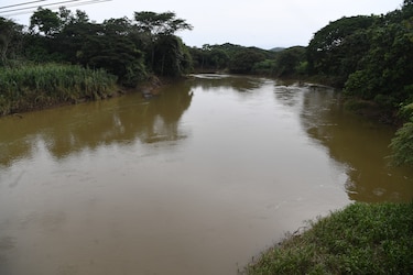 Río La Villa: un año de excusas y abandono