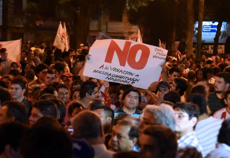 Senado paraguayo en crisis por posible reelección presidencial