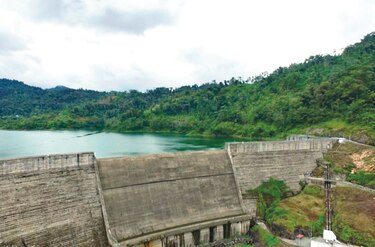  Bloqueos afectan operación  de hidroeléctrica