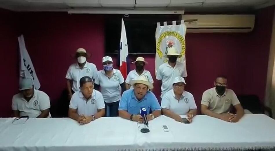 Iglesia católica fija ruta para iniciar el diálogo; Anadepo pide la mediación del defensor del Pueblo