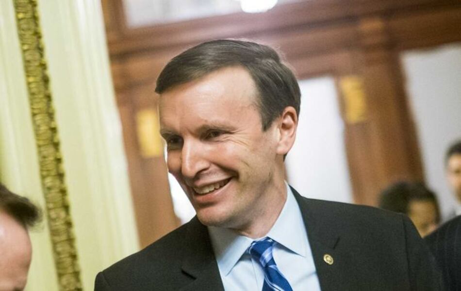 Demócratas logran que Senado de EU considere medidas de control de armas