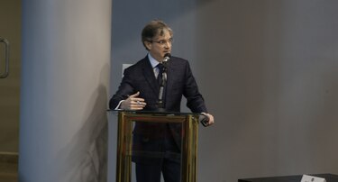 Aprueban en primer debate registro de beneficiarios