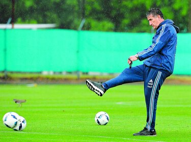 Bauza seguirá al frente de Argentina