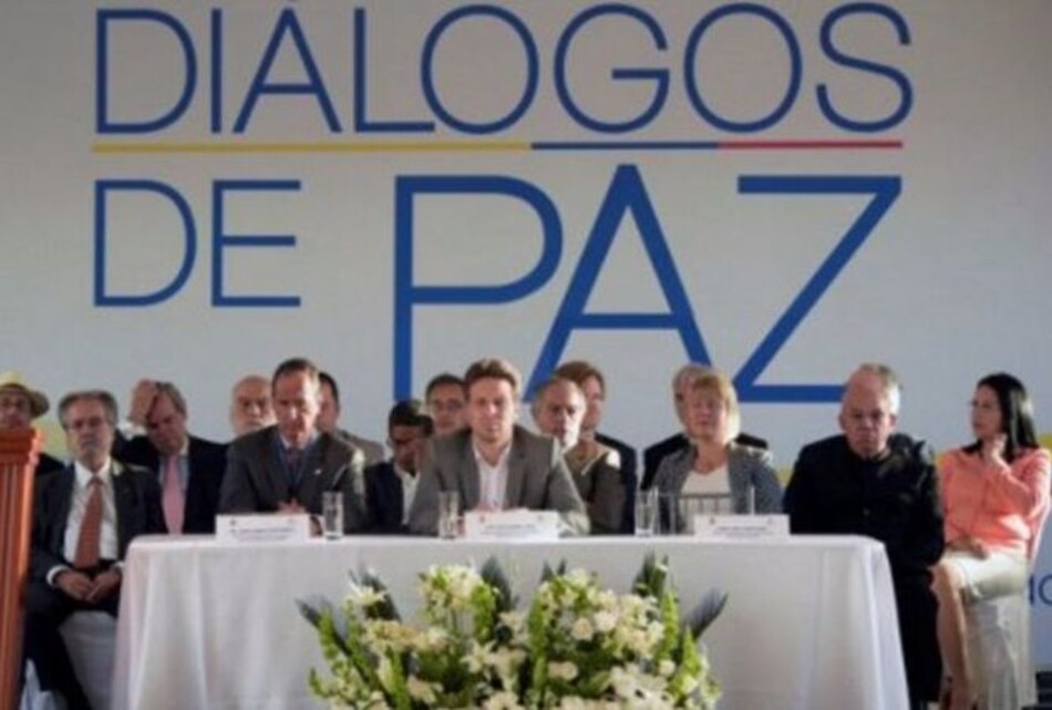 Reuniones con el gobierno colombiano se reanudan en buen ambiente, dice el ELN