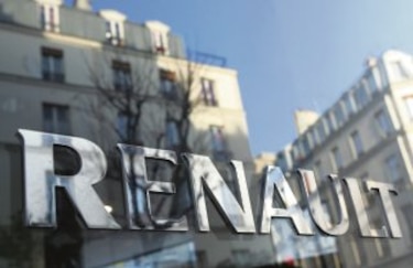 Renault acuerda reducir su participación en Nissan, según el diario ‘Nikkei’