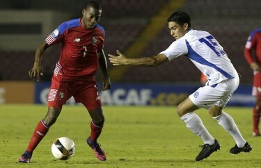 Bolillo Gómez convoca a dos jugadores de la LPF