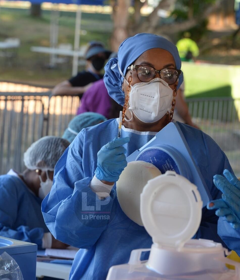 PAI: El 72.9% de la población meta cuenta con dos dosis contra la Covid-19