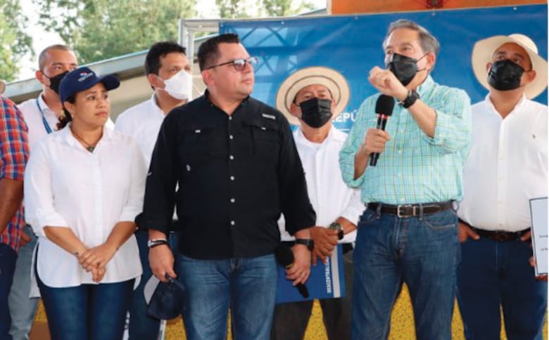 Descentralización paralela: funcionarios insisten en opacidad