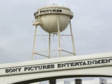 Unión Europea abre caso antimonopolio contra seis estudios de cine de Estados Unidos