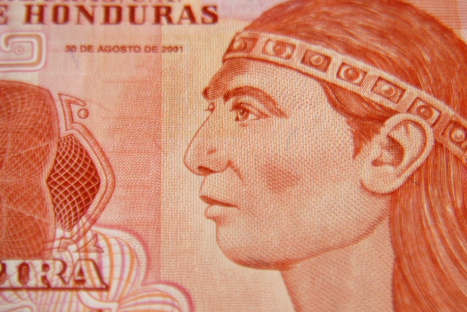 S&P cambia de negativa a estable la perspectiva de Honduras por 2 años