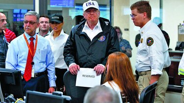 Donald Trump ofrece a los texanos garantía de una recuperación