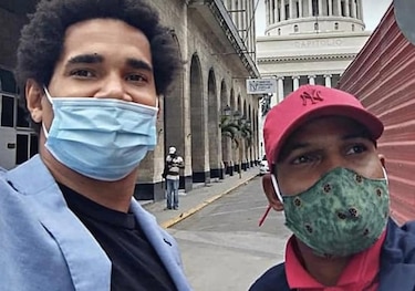 Termina juicio a puertas cerradas contra dos artistas opositores en Cuba