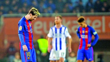 El Barça se aleja del Madrid