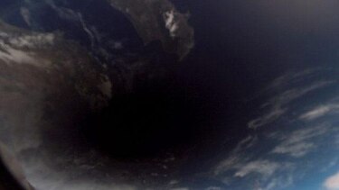 Científicos revelan una nueva visión del núcleo de la Tierra