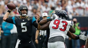 Carr y Raiders vuelven a superar a Titans