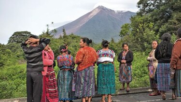 Investigan posible desidia en respuesta a erupción de volcán