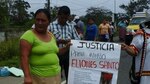 Moradores cierran puente sobre el río Changuinola