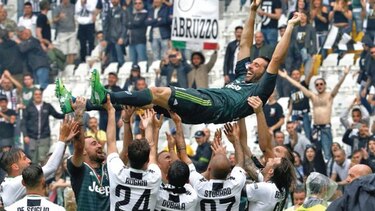 Buffon se despidió de la Juventus