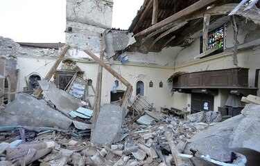 Buscan albergue para italianos afectados por los sismos