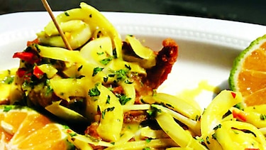 Festejo con sabor a curri y ají