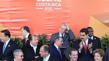 Costarricense Solís y nicaragüense Ortega mantienen entredicho en Cumbre CELAC