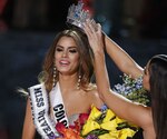 Colombianos, indignados por error en Miss Universo