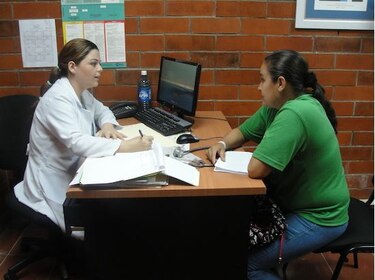 Cuatro medidas para prevenir violencia contra las mujeres