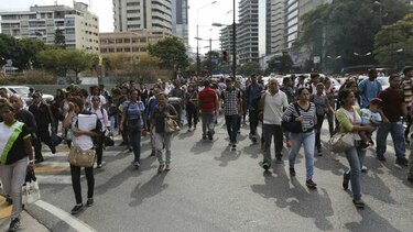Suspenden jornada laboral y educativa por nuevo apagón