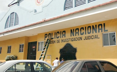 Contratación directa para remodelar la DIJ