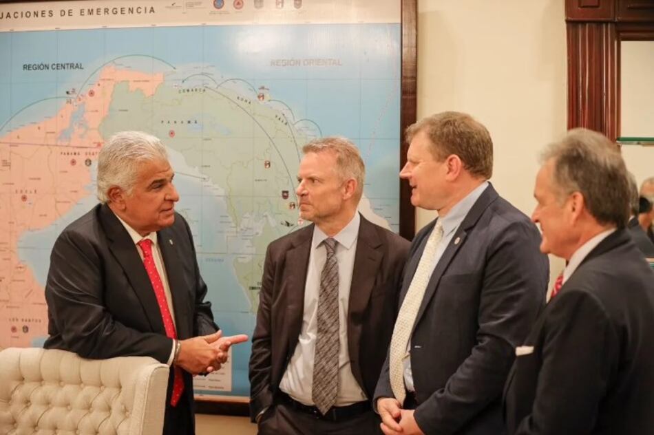 ¿Conflicto de intereses? Un comisionado de la principal agencia marítima de EU impulsa una marina privada en Amador