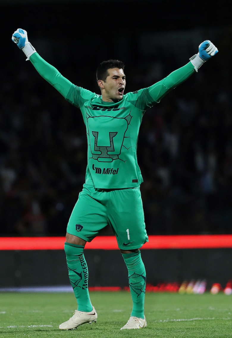 Julio González, convocado por lesión de Guillermo Ochoa para el duelo ante Honduras