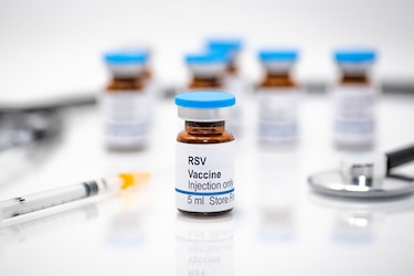 FDA aprobó la vacuna contra el virus respiratorio sincitial para embarazadas