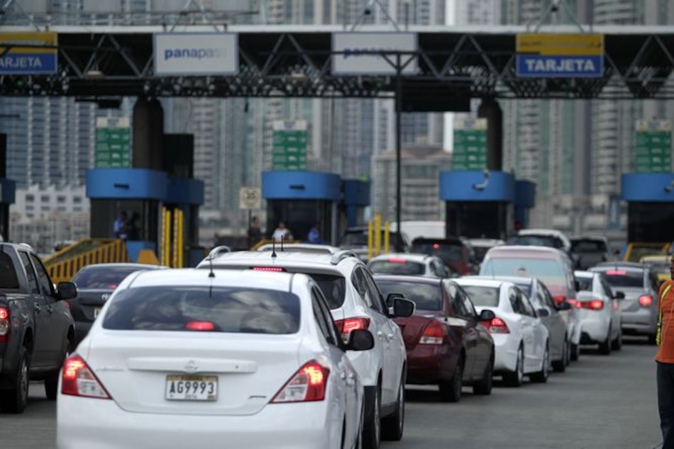 Gobierno aprueba aumento de tarifas en el corredor Sur y nuevos peajes en vías donde no cobraba