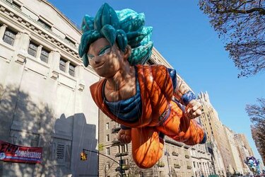 Globos y estrellas animan el gran desfile de Acción de Gracias de Nueva York