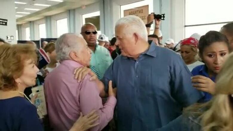 Siga aquí el minuto a minuto de las elecciones; final estrecho entre Cortizo y Roux