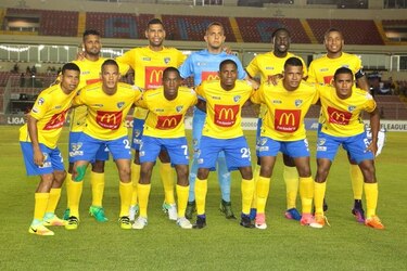 Chorrillo parte con el pie derecho