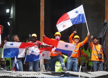 Manifestación en la avenida Balboa deja enfrentamientos y un policía herido