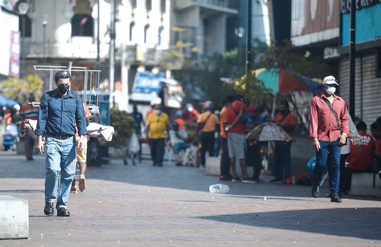 Covid-19: la cifra máxima de hospitalizaciones se prevé en cuatro semanas       