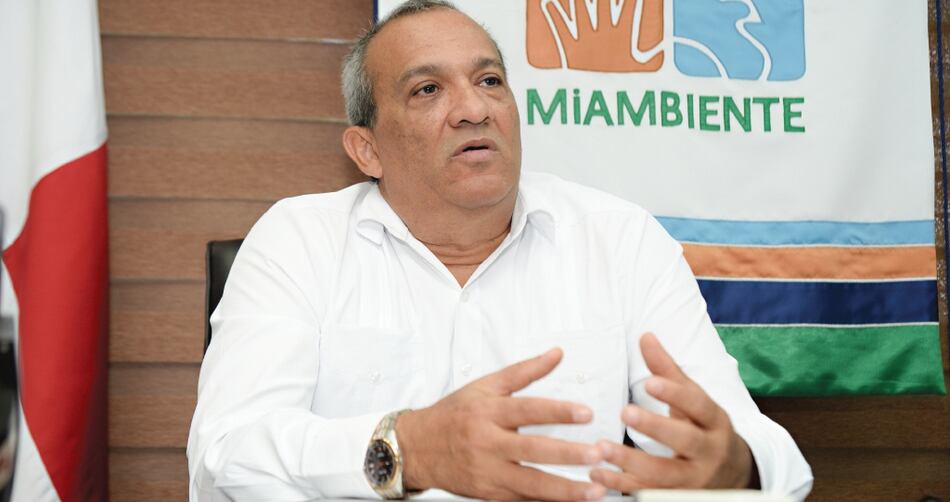 Miambiente está entre auditorías y proyectos