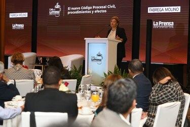 Café con La Prensa sobre las reformas al ‘Código Procesal Civil’