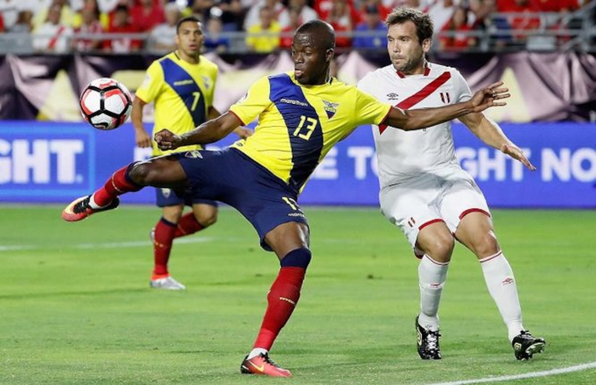 Perú se durmió y Ecuador le igualó 2-2 en Copa América