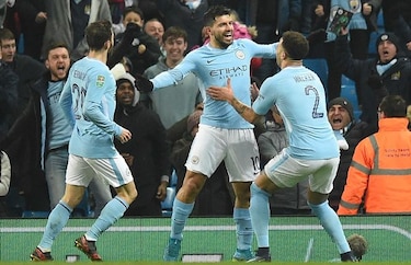Agüero rescata al Mánchester City